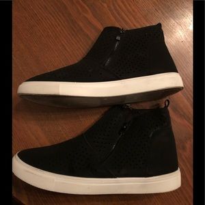 Pierre Dumas zip high tops